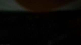 ENCOXADA AL SALIR DEL BUS CULONAS