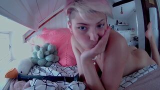 Езда на конском дилдо